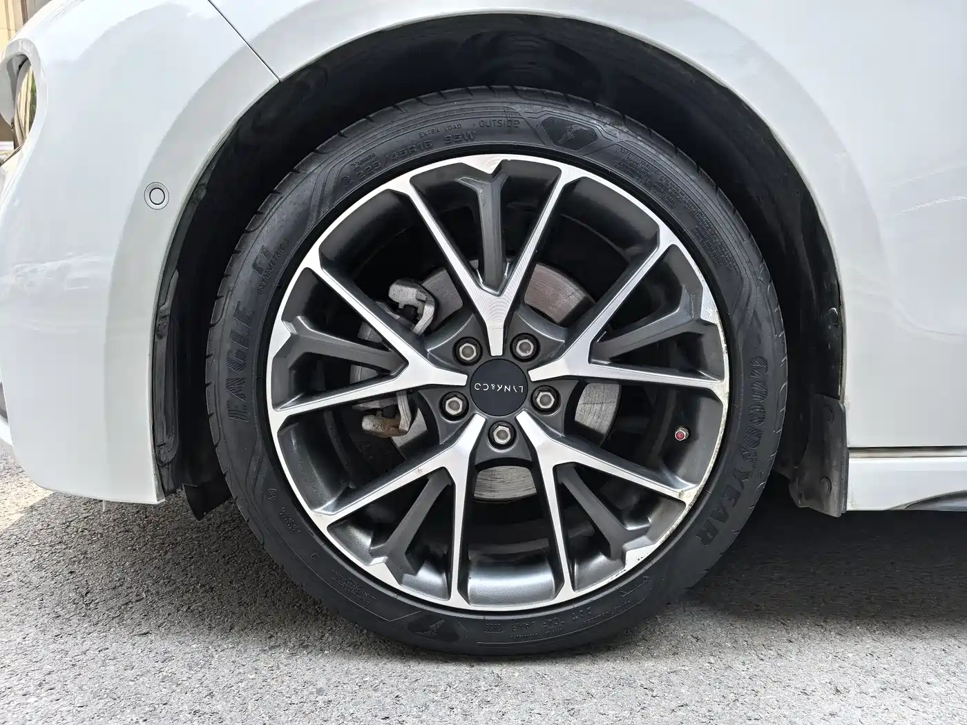 Lynk & Co 03 2019 2.0TD Auto Power Pro Version фото 14