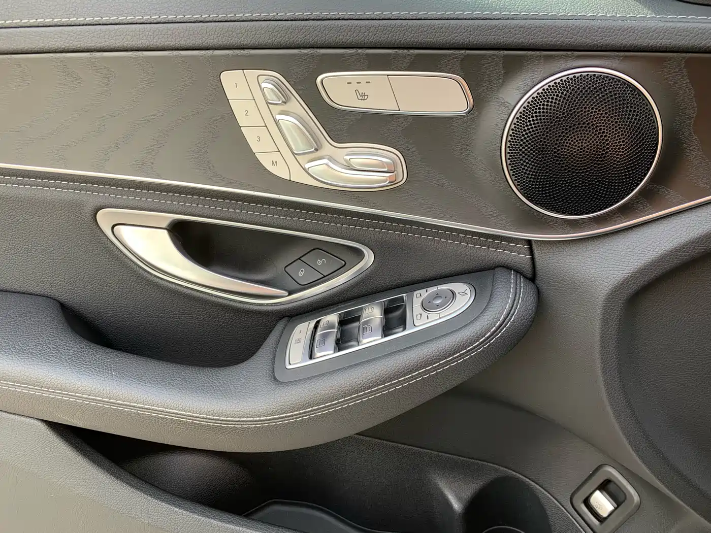 Mercedes-Benz C-Class 2020 Facelift C 260 L Sport фото 22