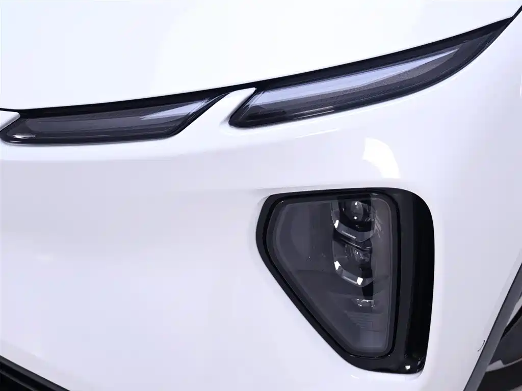 Photo 4 - NIO EC6