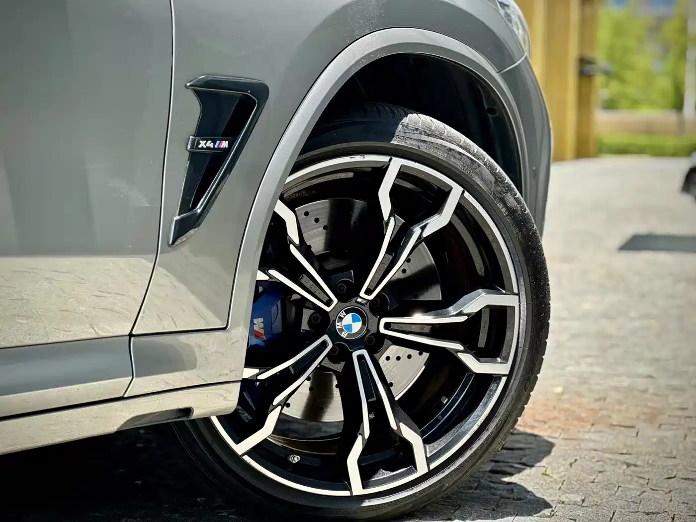 BMW X4 M 2019 X4 M Competition фото 15