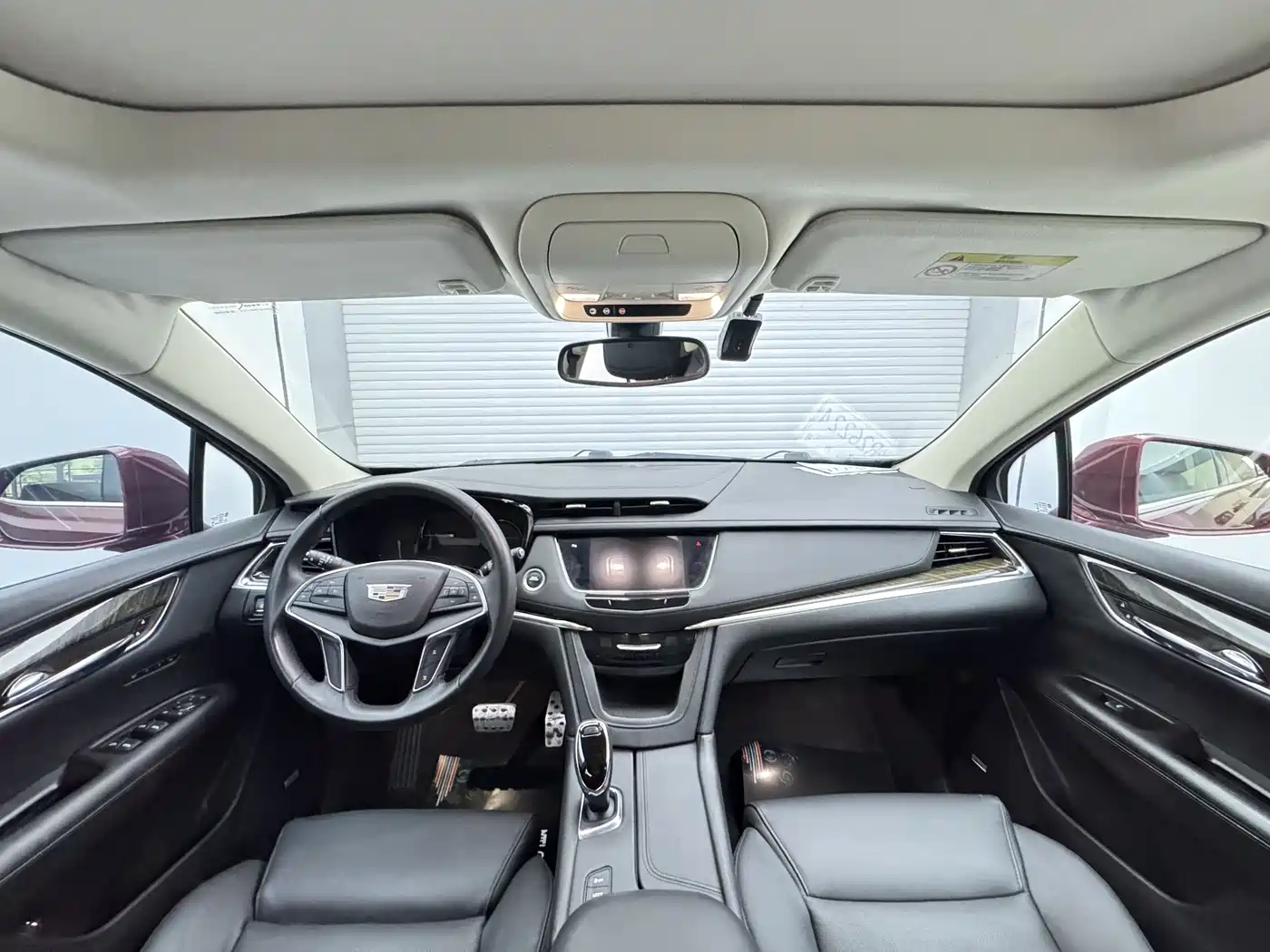 Cadillac XT5 2016 28T AWD Luxury Model фото 5