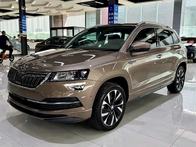Škoda Karoq 2022 TSI280 Luxury Edition