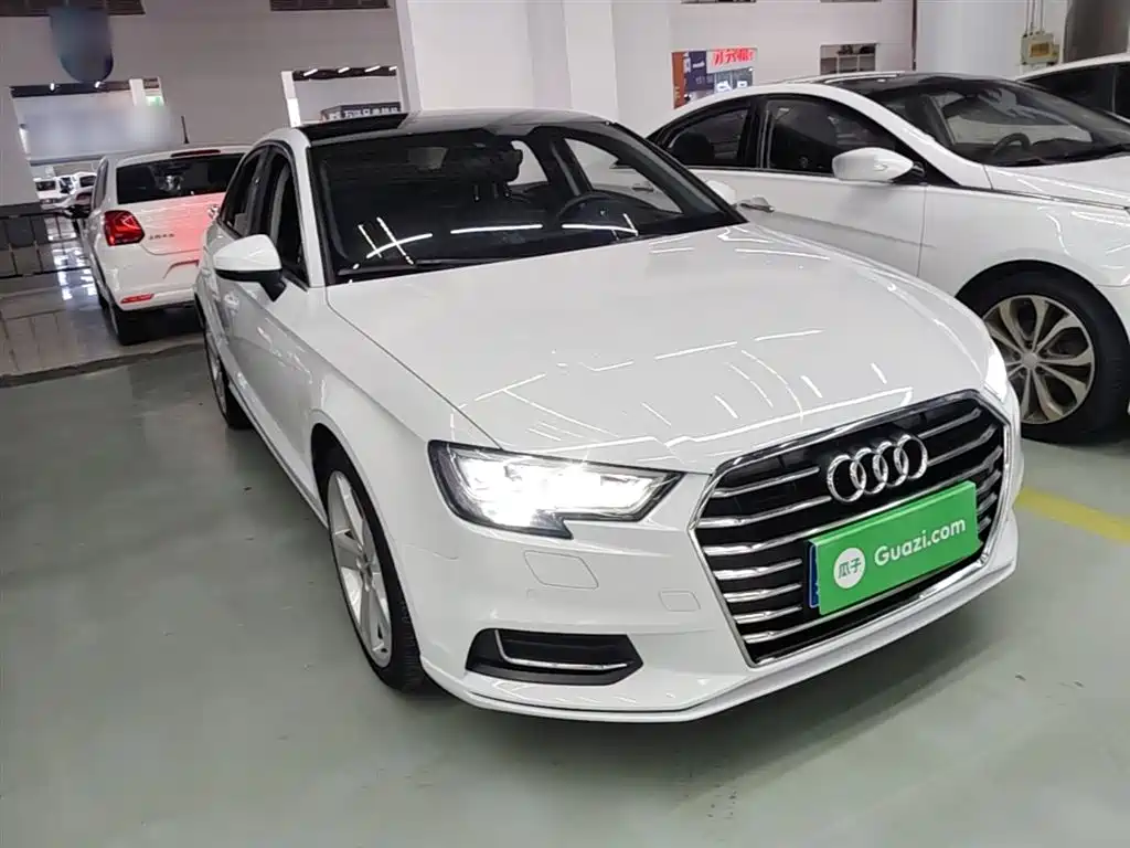 Audi A3 2017 Limousine 35 TFSI Style фото 4