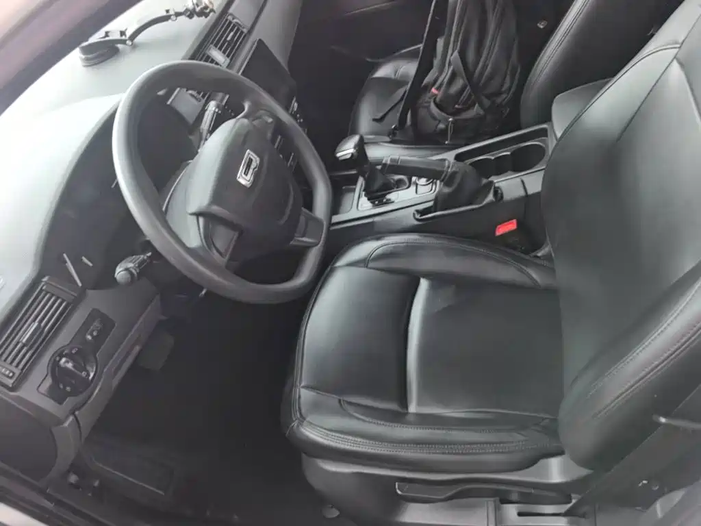 Qoros 3 2018 2018 Sedan 1.6L Auto Leading