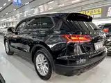 Фото 9 - Volkswagen Touareg