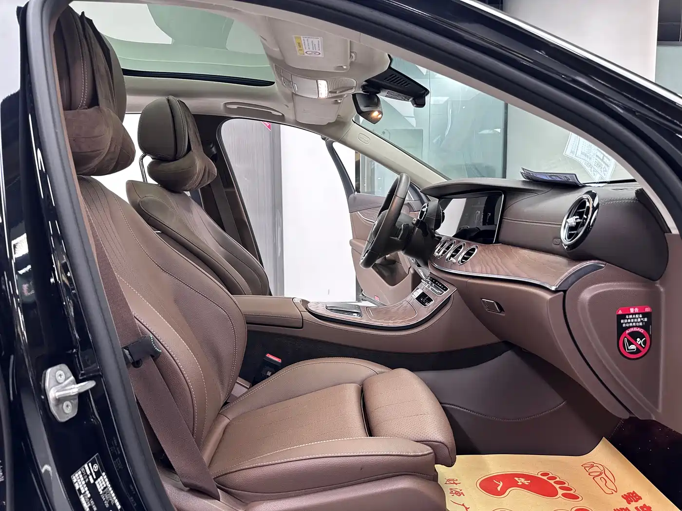 Mercedes-Benz E-Class 2023 E 260 L фото 10