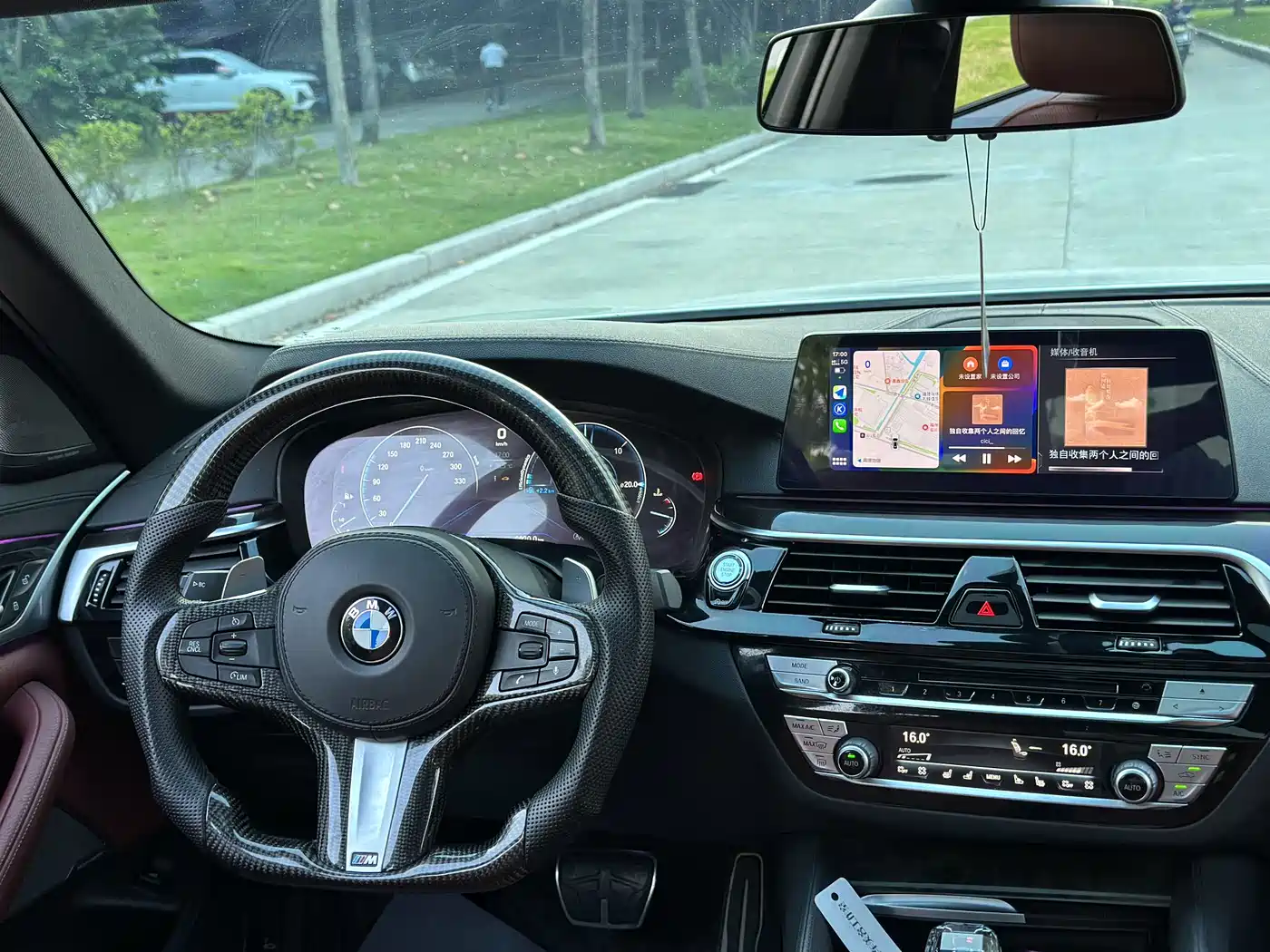 BMW 5 Series 2019 530Li Premium M Sport Package фото 11