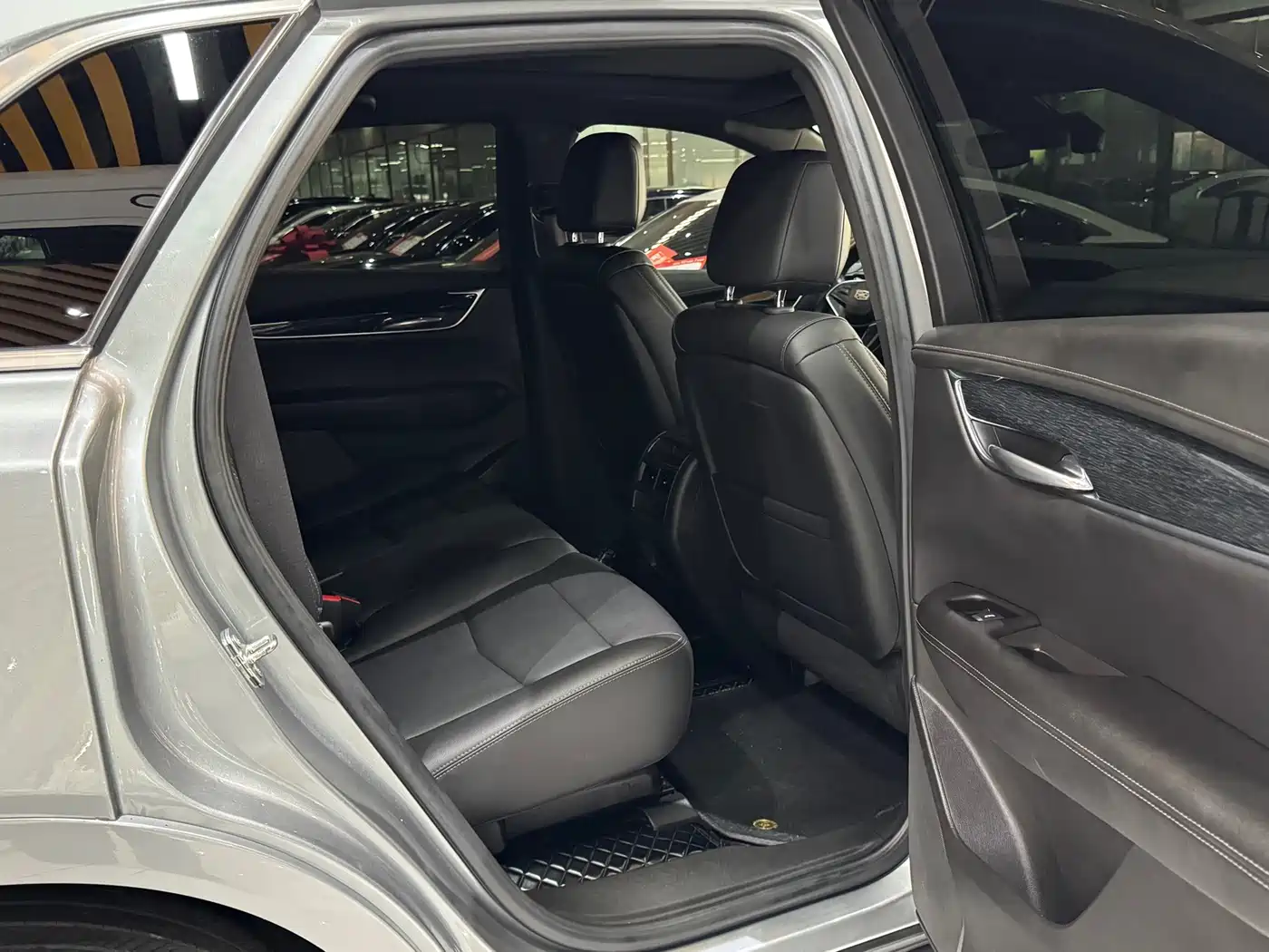 Cadillac XT5 2022 2.0T 2WD Luxury фото 20