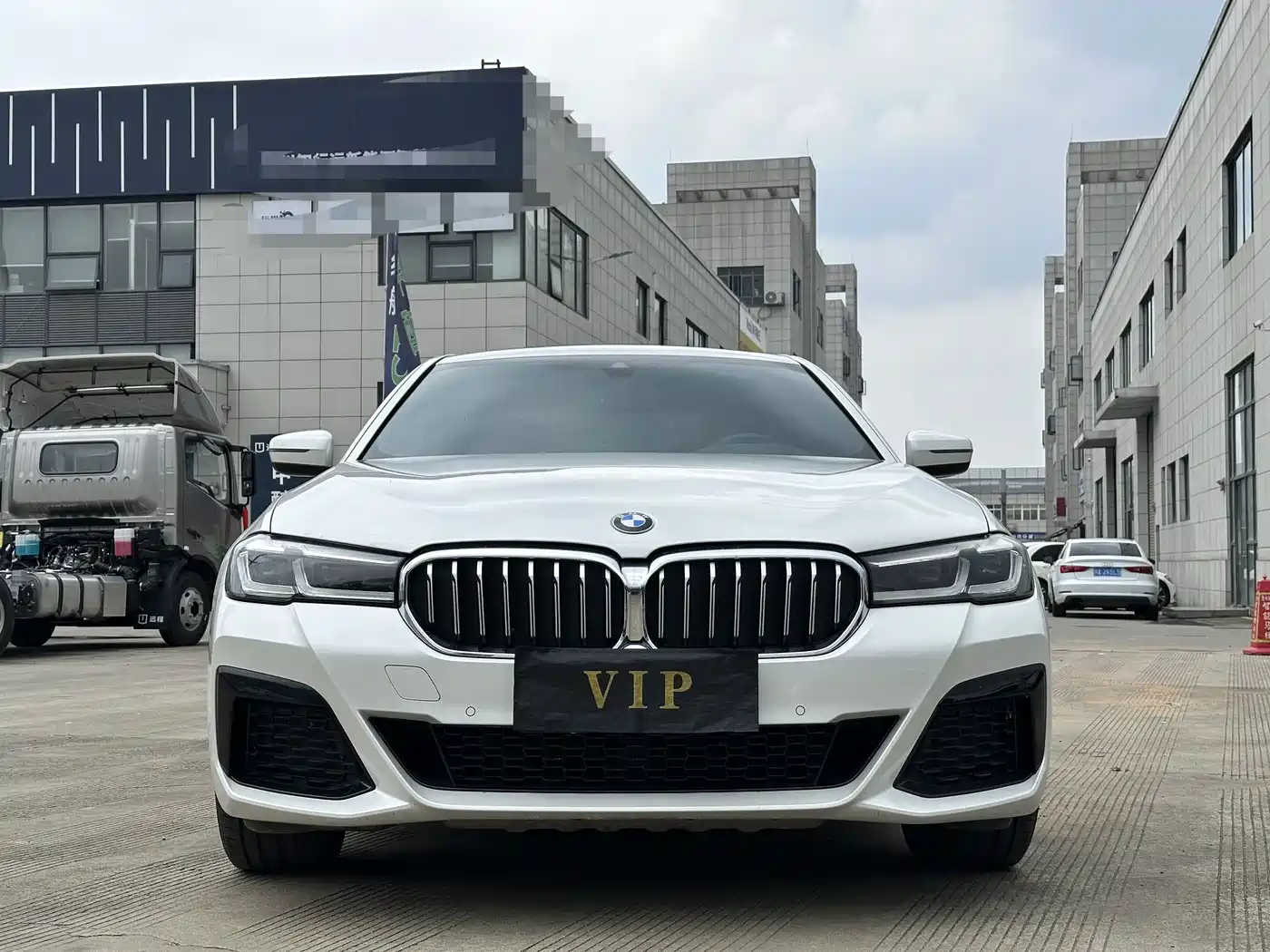 BMW 5 Series 2021 Facelift 530Li Leading M Sport Package фото 3