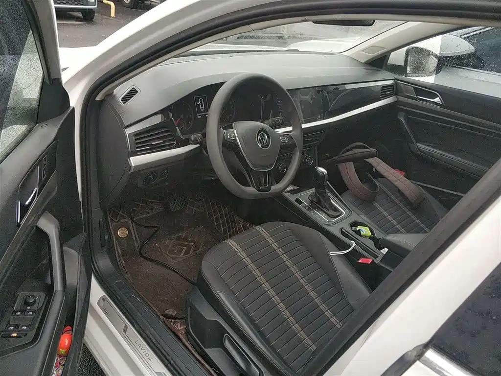 Volkswagen Lavida 2021 280TSI DSG Comfort Edition фото 16