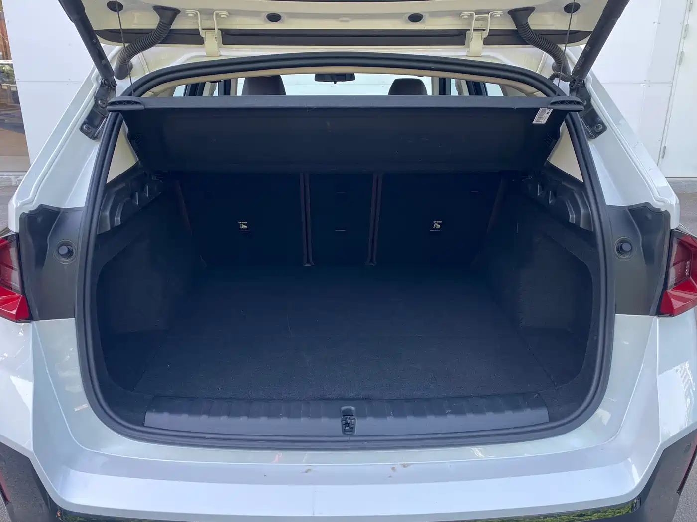 BMW iX1 2025 eDrive25L M Sport Package фото 15