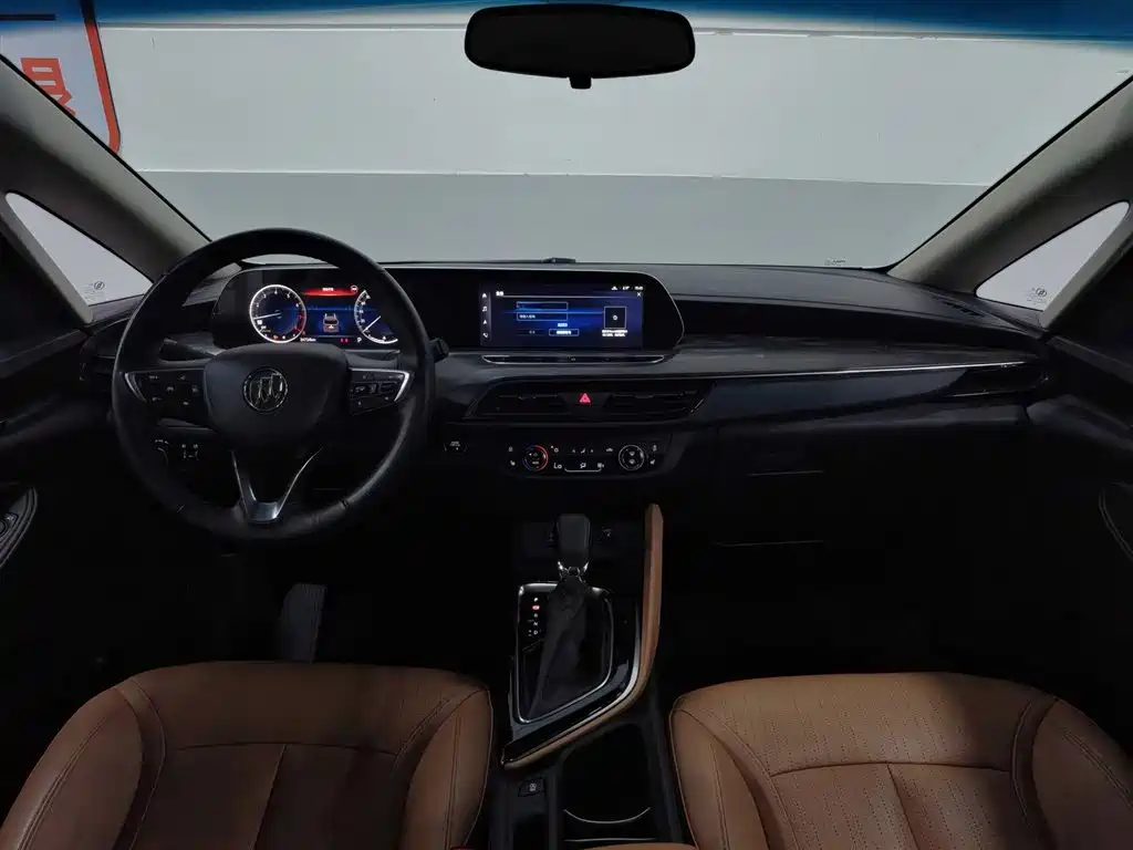 BUICK GL6