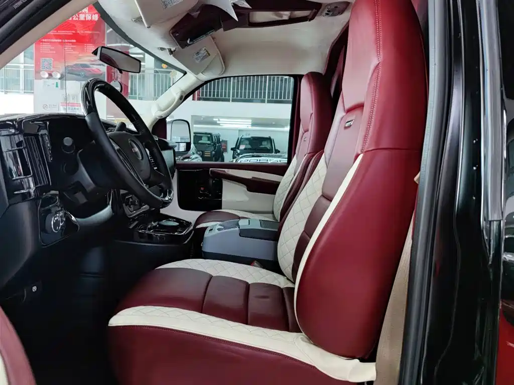 GMC Savana 2018 2014 5.3L AWD Leader Edition