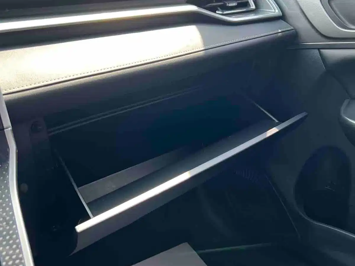 Фото 20 - Haval M6