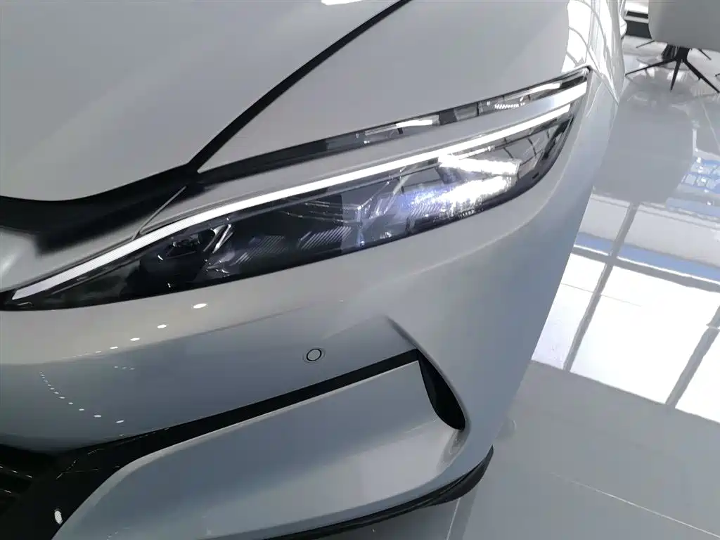 BYD Han L 2025 EV AWD LiDAR Flagship фото 18