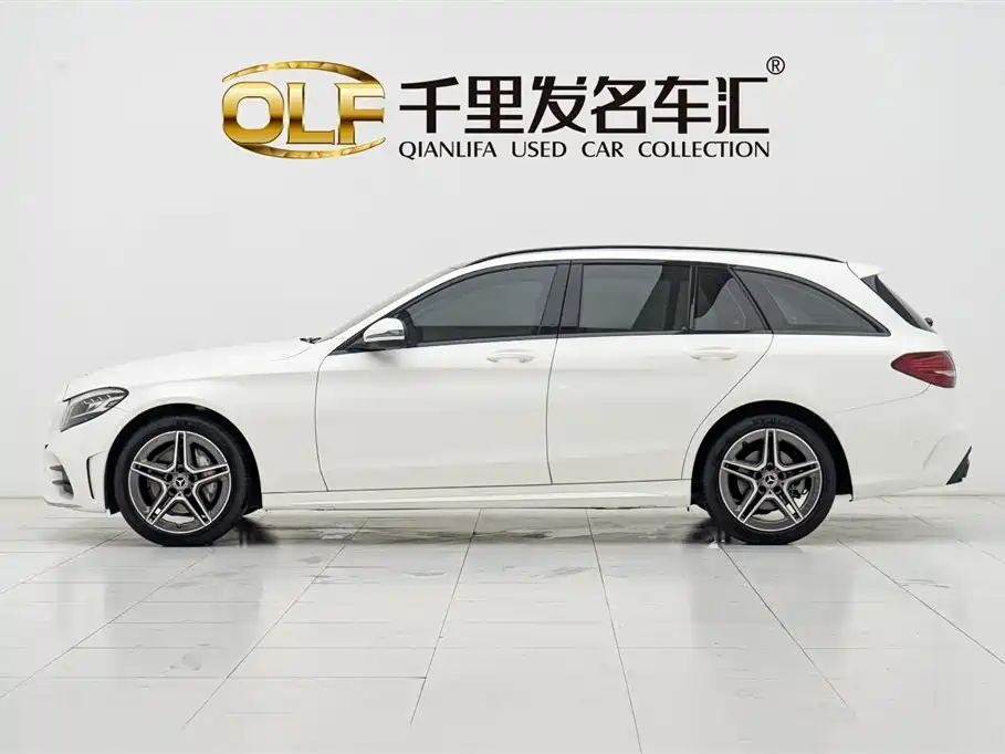 Mercedes-Benz C-Class (Import) 2020 Model C 260 Estate фото 4