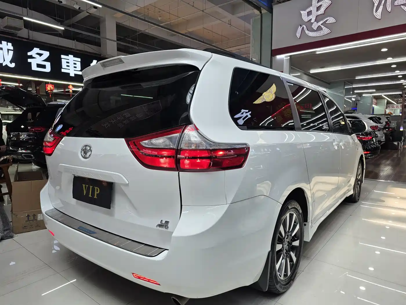 Toyota Sienna 2015 3.5L 4WD L фото 5