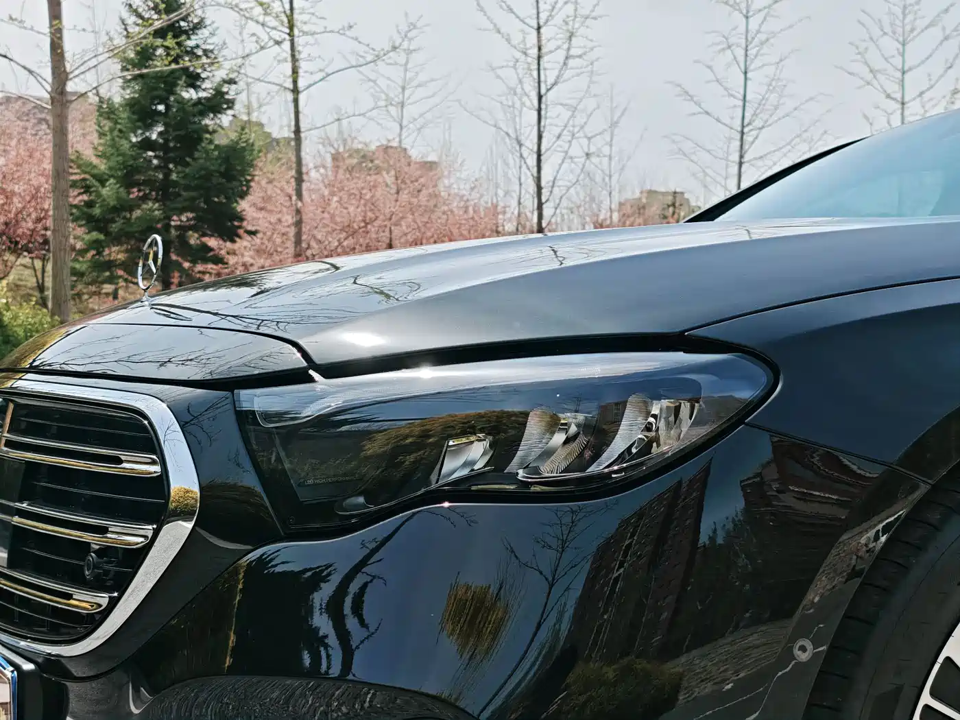 Mercedes-Benz E-Class фото 16