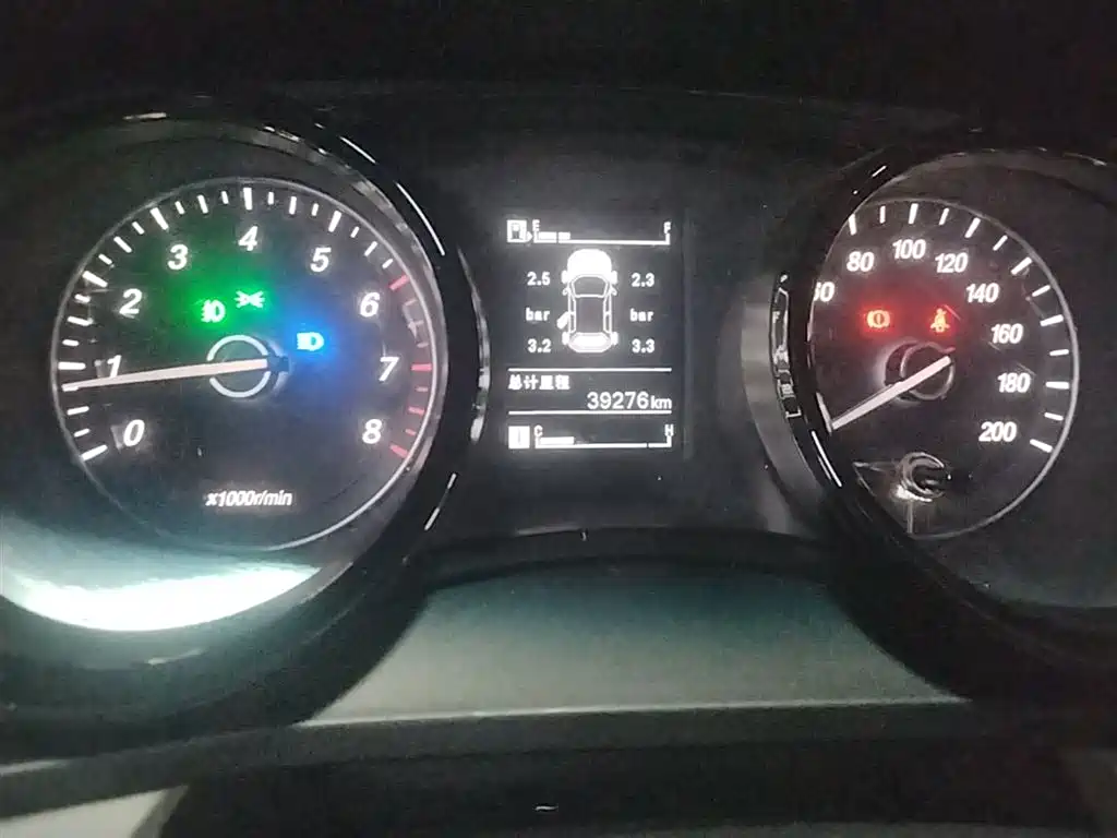 WULING AUTOMOBILE WULING JOURNEY