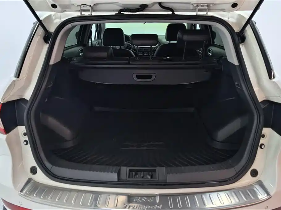 GAC Trumpchi Trumpchi GS4 2017 235T Automatic 2WD Luxury Smart Connected Edition фото 4