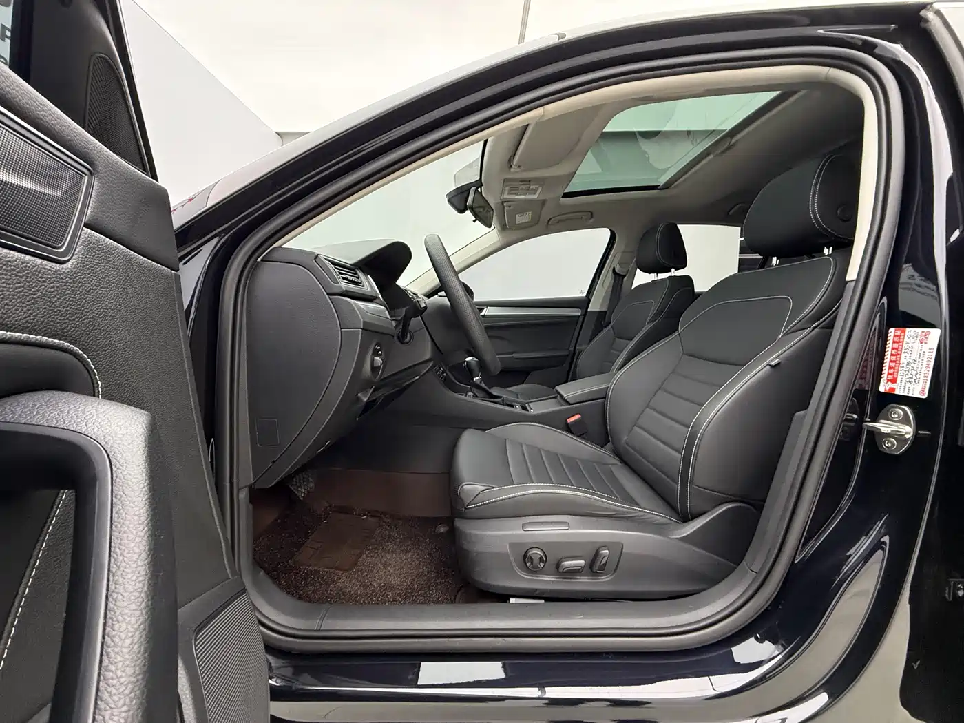 Škoda Superb 2023 TSI280 DSG Premium Edition фото 20