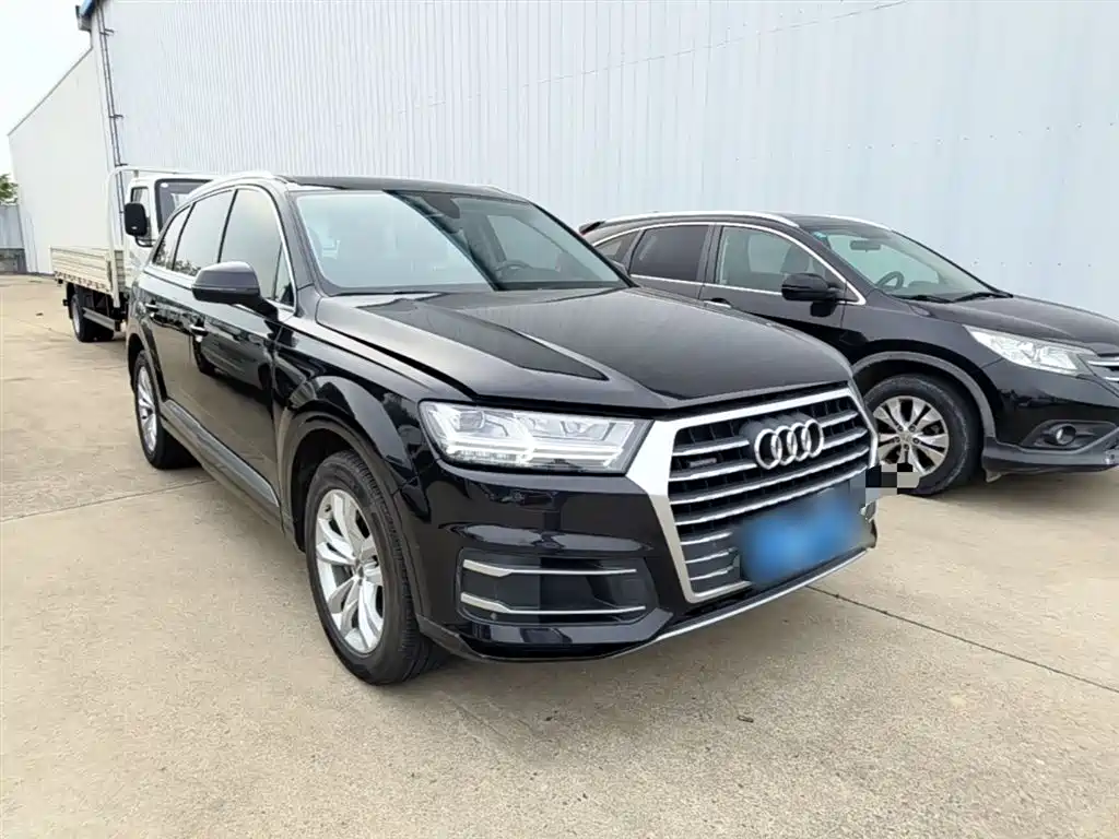 Audi Q7 2019 45 TFSI Comfort фото 4