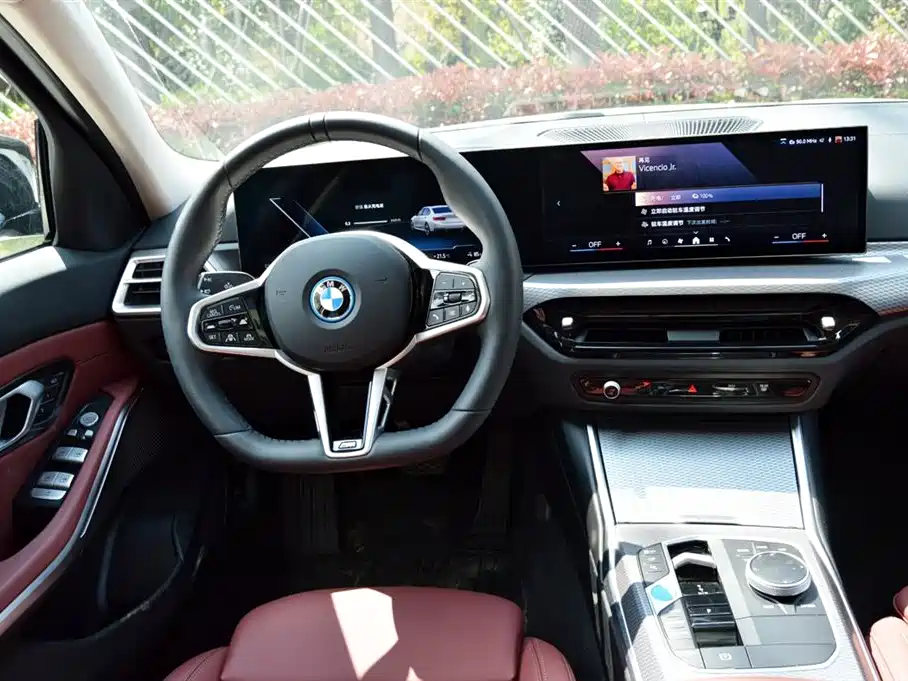 BMW i3 2025 eDrive 40 L Shadow Night Package фото 11