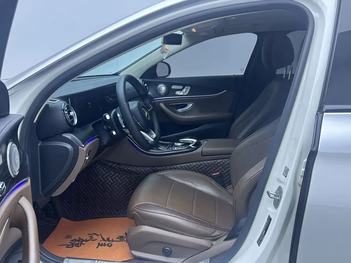 Mercedes-Benz E-Class 2016 E 300 L Sport Fashion Type фото 11