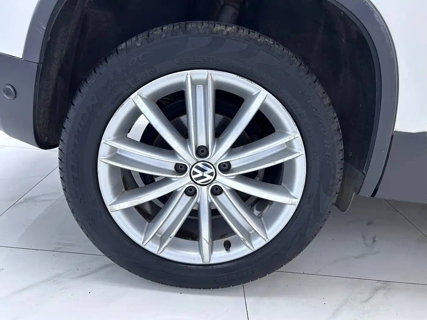 Volkswagen Tiguan 2013 2.0TSI Automatic AWD Flagship Edition фото 24