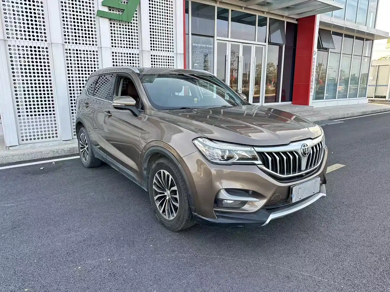 Zhonghua V6 2019 2018 1.5T Automatic Premium