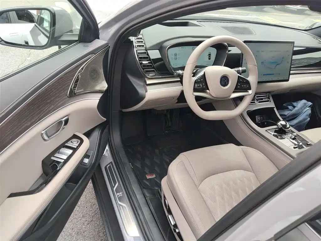BYD Han 2025 DM-i Smart Driving Edition 125KM LiDAR Flagship фото 16
