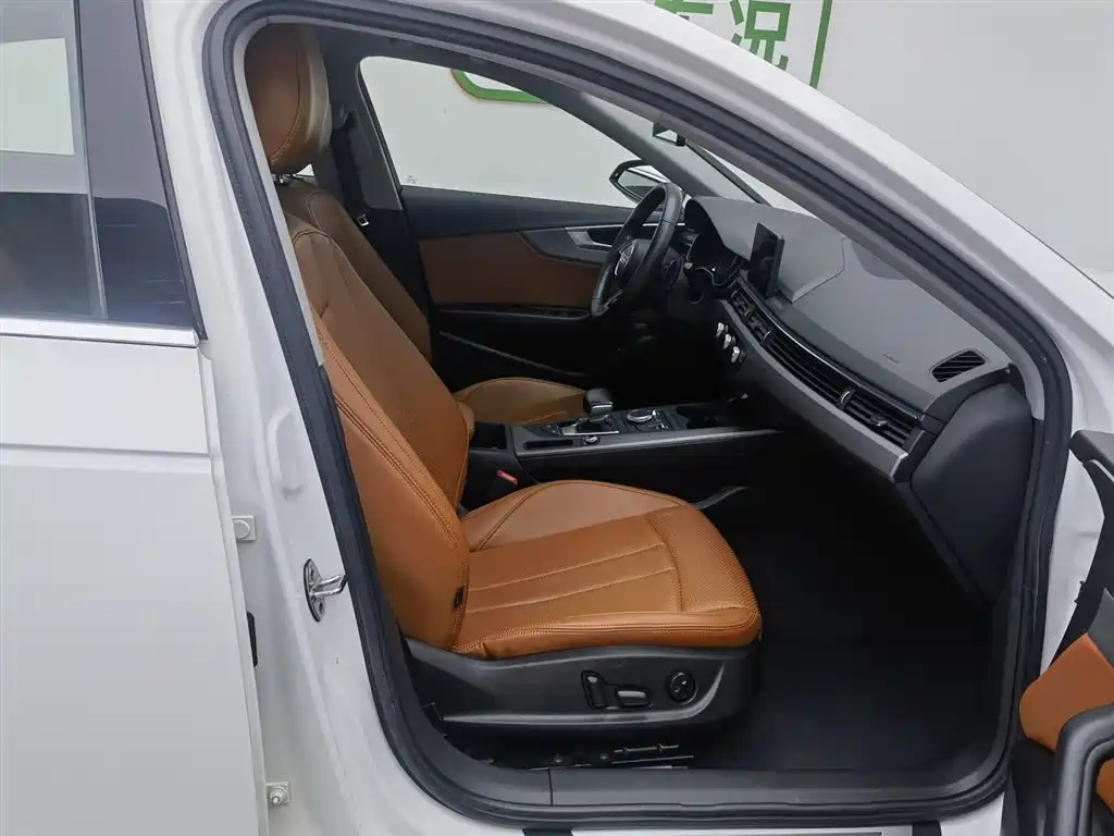 Audi A4L 2018 30th Anniversary 40 TFSI Progressive фото 23