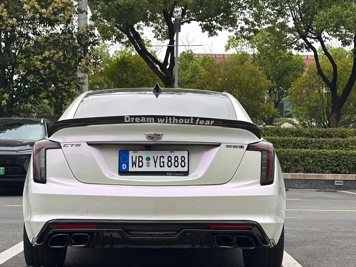 CADILLAC CT5