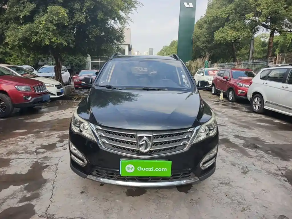 Baojun 560 2015 2015 1.8L Manual Comfort