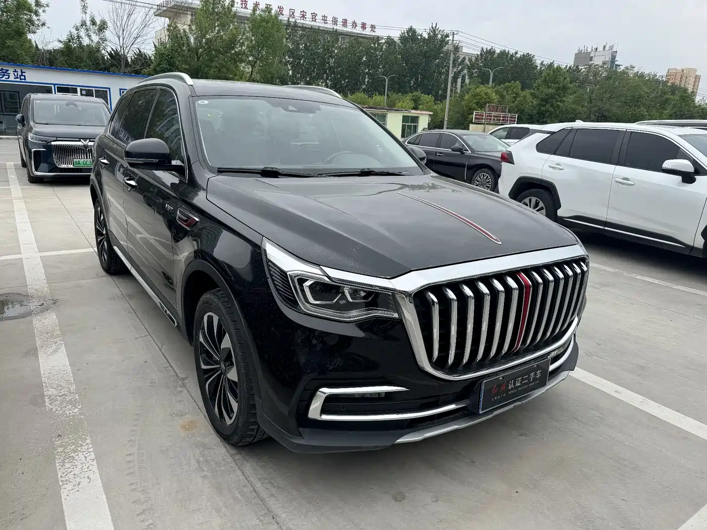 Hongqi HS7 2022 3.0T Automatic 4WD ZhiLian QiXiang Edition 5-seater фото 3