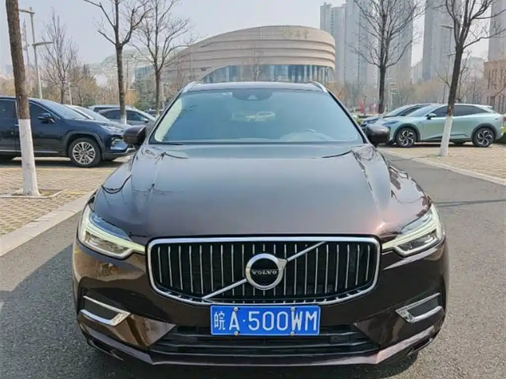 VOLVO XC60
