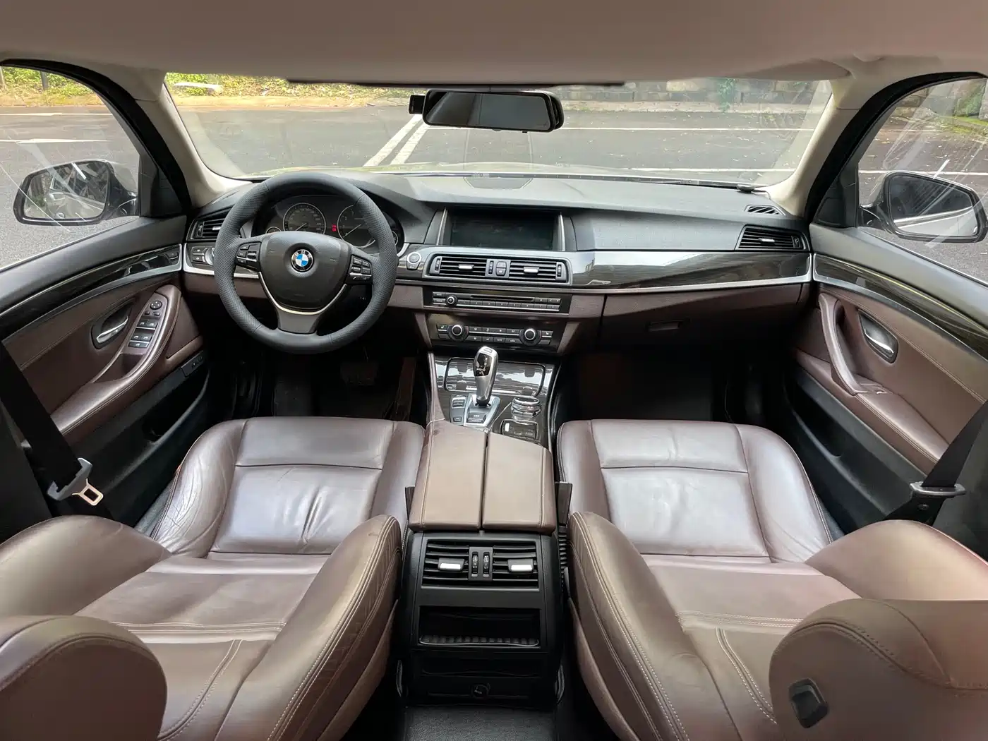 BMW 5 Series 2014 525Li Luxury Design Package фото 19