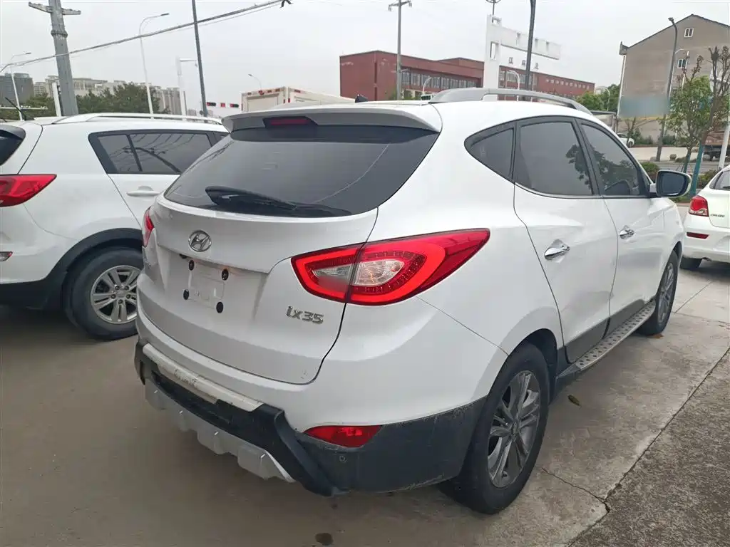 Hyundai Beijing Hyundai ix35 2015 2.0L Automatic 2WD Smart China V фото 5