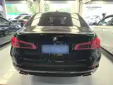 صورة 6 - BMW 5 Series