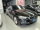 صورة 4 - BMW 5 Series