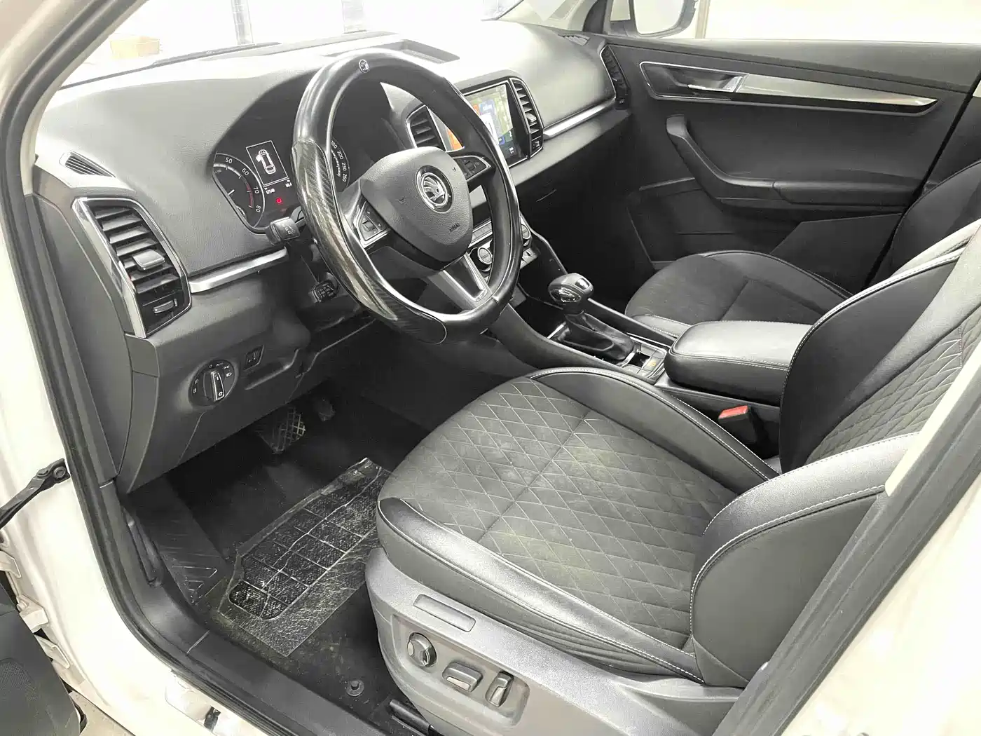 Škoda Karoq 2021 TSI280 Luxury Edition фото 7