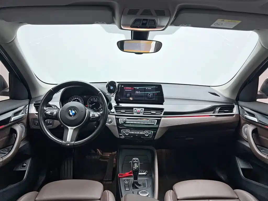 BMW X1 2021 sDrive25Li Leading фото 19