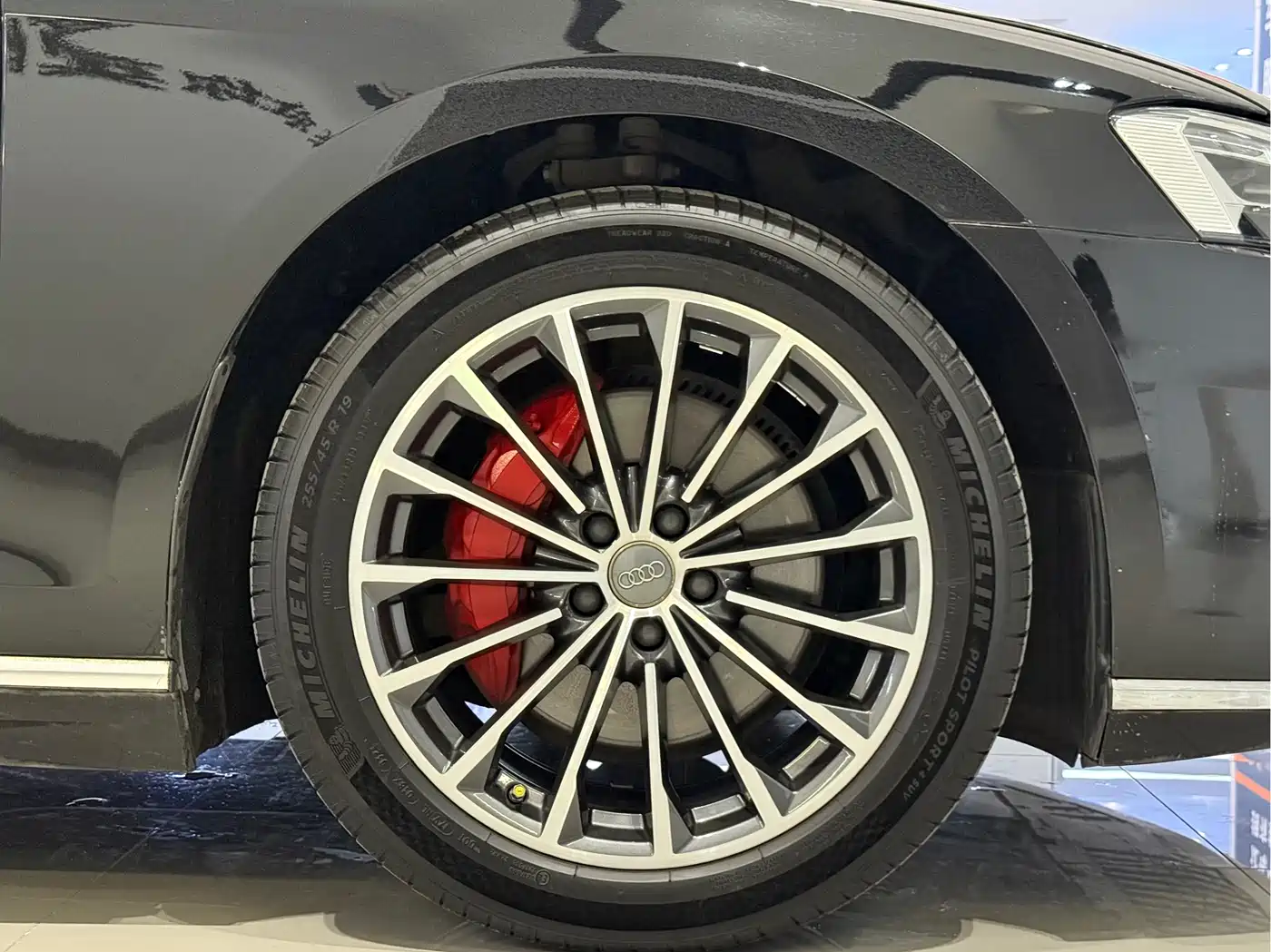 Audi A8 2019 Plus A8L 50 TFSI quattro Comfort фото 9