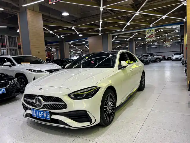 Mercedes-Benz C-Class 2023 Facelift II C 260 L — фото 2