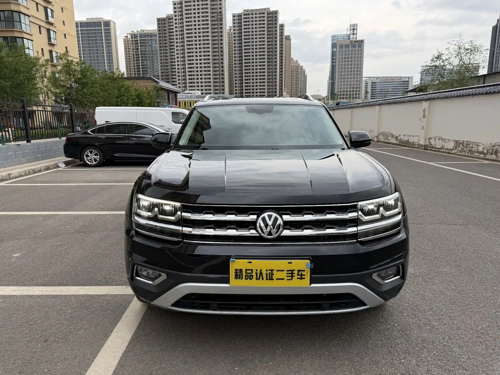 Фото 1 - Volkswagen Teramont
