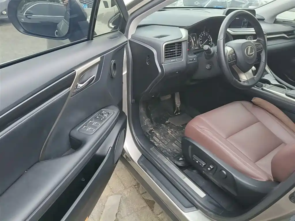 LEXUS RX