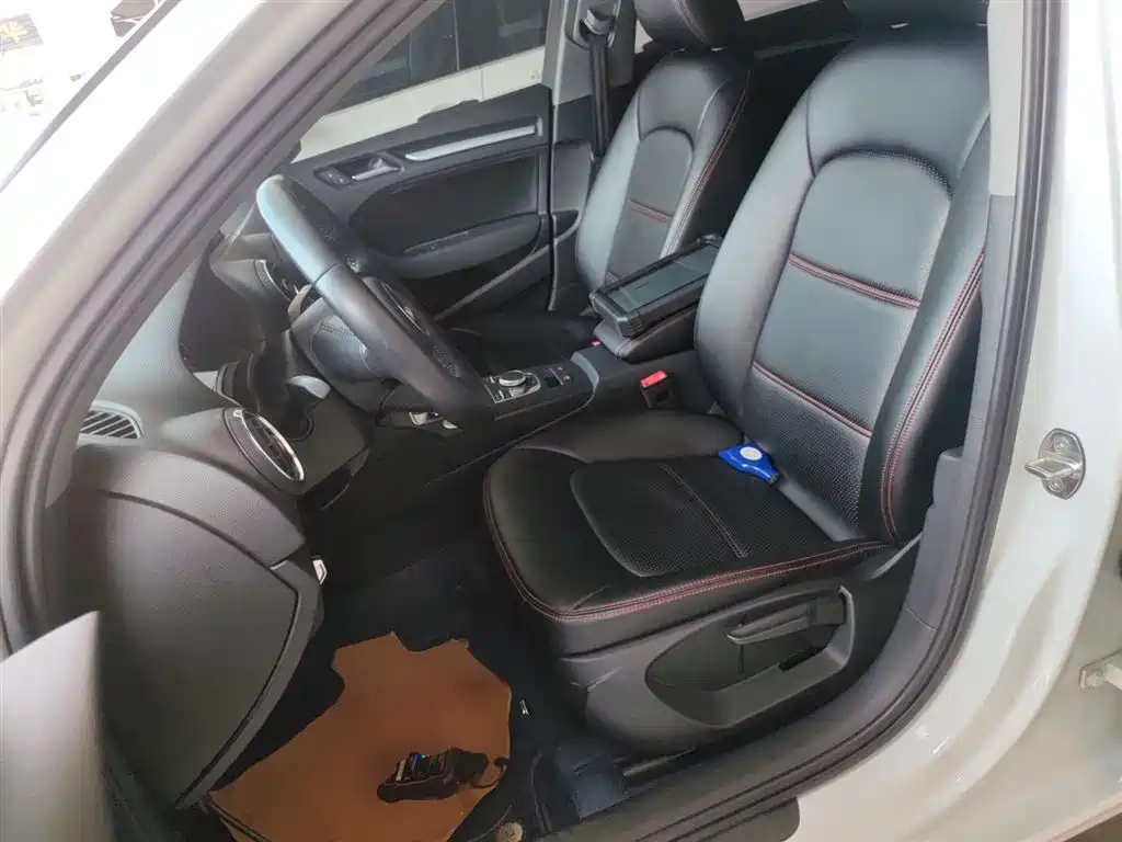 Audi A3 2018 30th Anniversary Limousine 35 TFSI Progressive фото 15