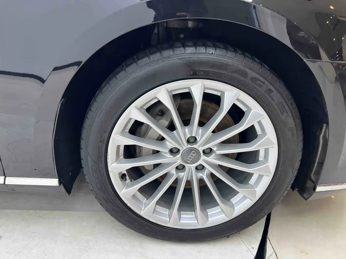 Audi A8 2019 Plus A8L 50 TFSI quattro Comfort фото 8