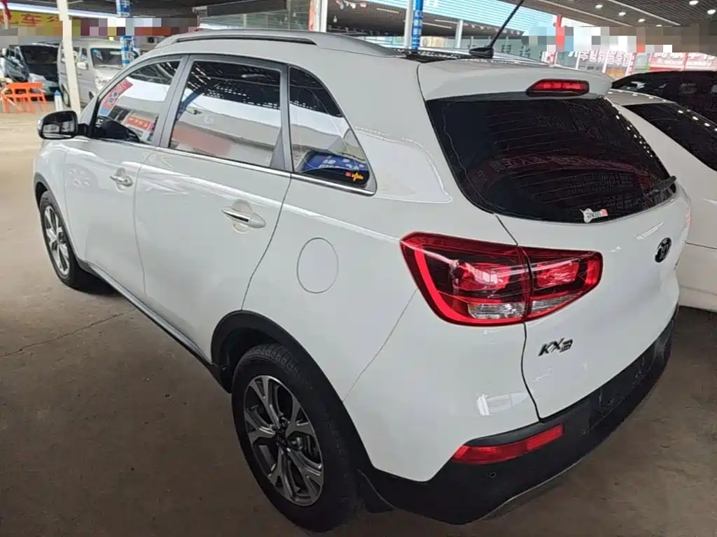 Kia KX3 Smart Run 2015 2015 1.6L Automatic 2WD DLX