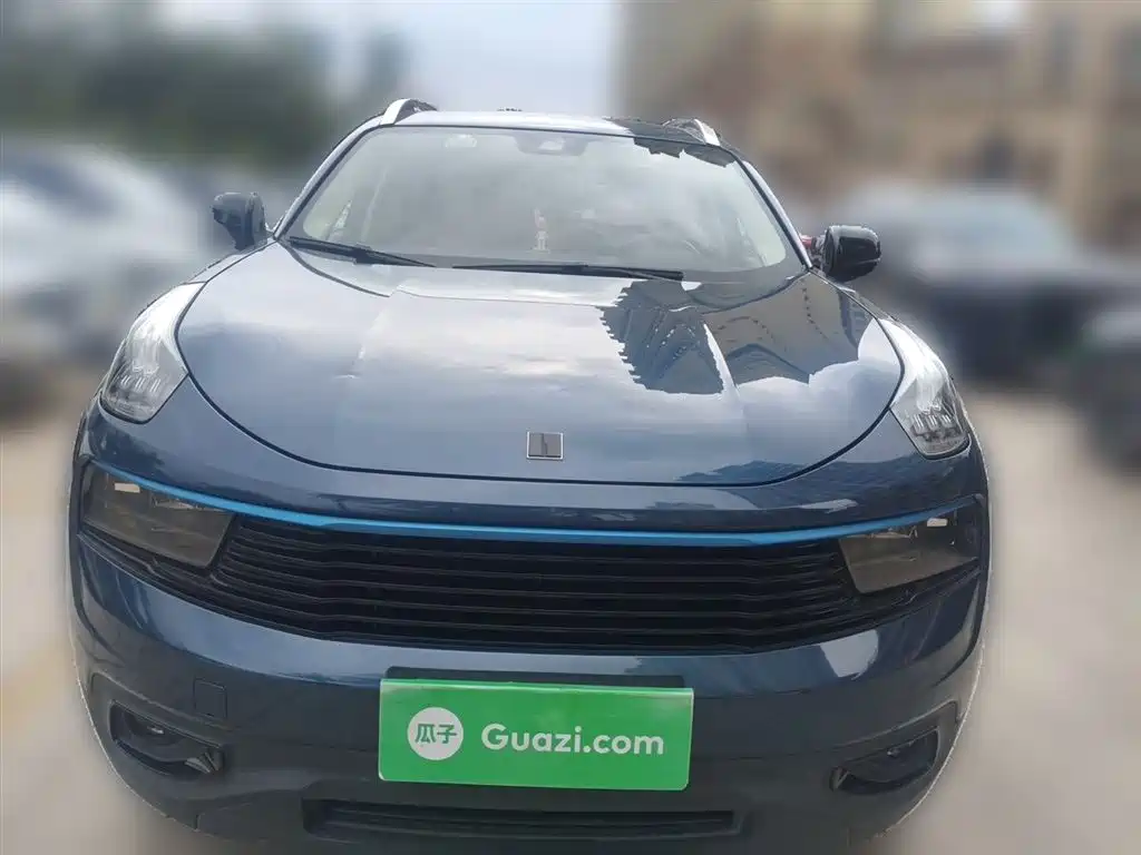 Lynk & Co 01 2017 2.0T 2WD Pro Shine Edition фото 24